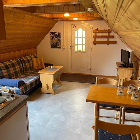 Ferienwohnung Mit Sonnenterrasse, Monteursunterkunft, Gaestewohnung Klipphausen Exterior foto